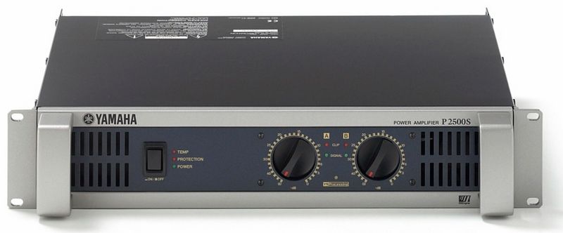 Amplificateur Yamaha P2500S